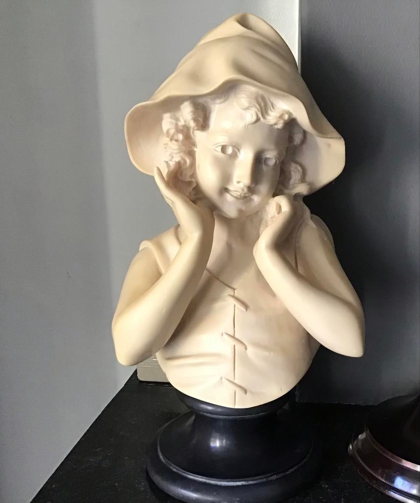 Buste en albâtre/pierre dessiné par Giuseppe Besse, Enlèvement ou Envoi