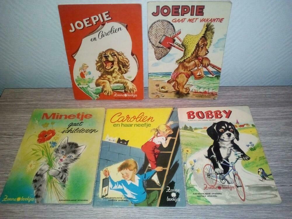 ❤️ Vintage joepie boekjes, Enlèvement ou Envoi