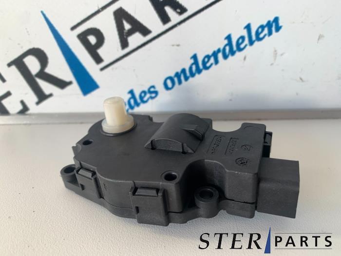 Clapet chauffage moteur d'un Mercedes S-Klasse, Autos : Pièces & Accessoires, Moteurs & Accessoires, Enlèvement ou Envoi, 3 mois de garantie