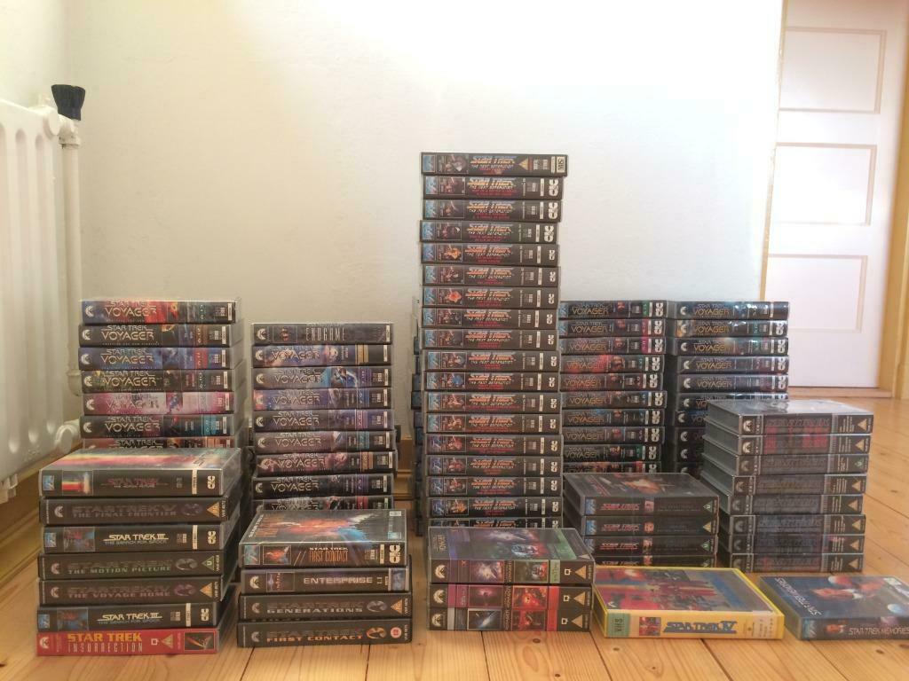 124 bandes vidéo Star Trek Next Generation Voyager Kirk Spoc, CD & DVD, VHS | Film, Comme neuf, Science-Fiction et Fantasy, À partir de 6 ans