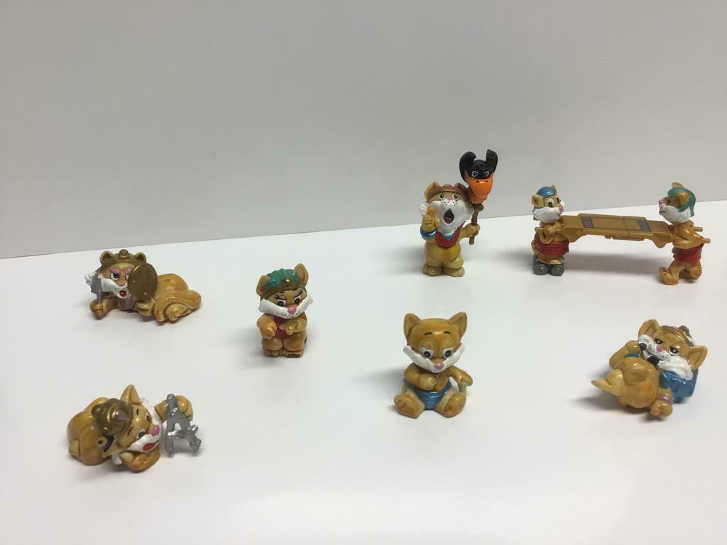 Verschillende soorten figuurtjes uit kinder-surprise jaren 9, Ophalen of Verzenden, Zo goed als nieuw
