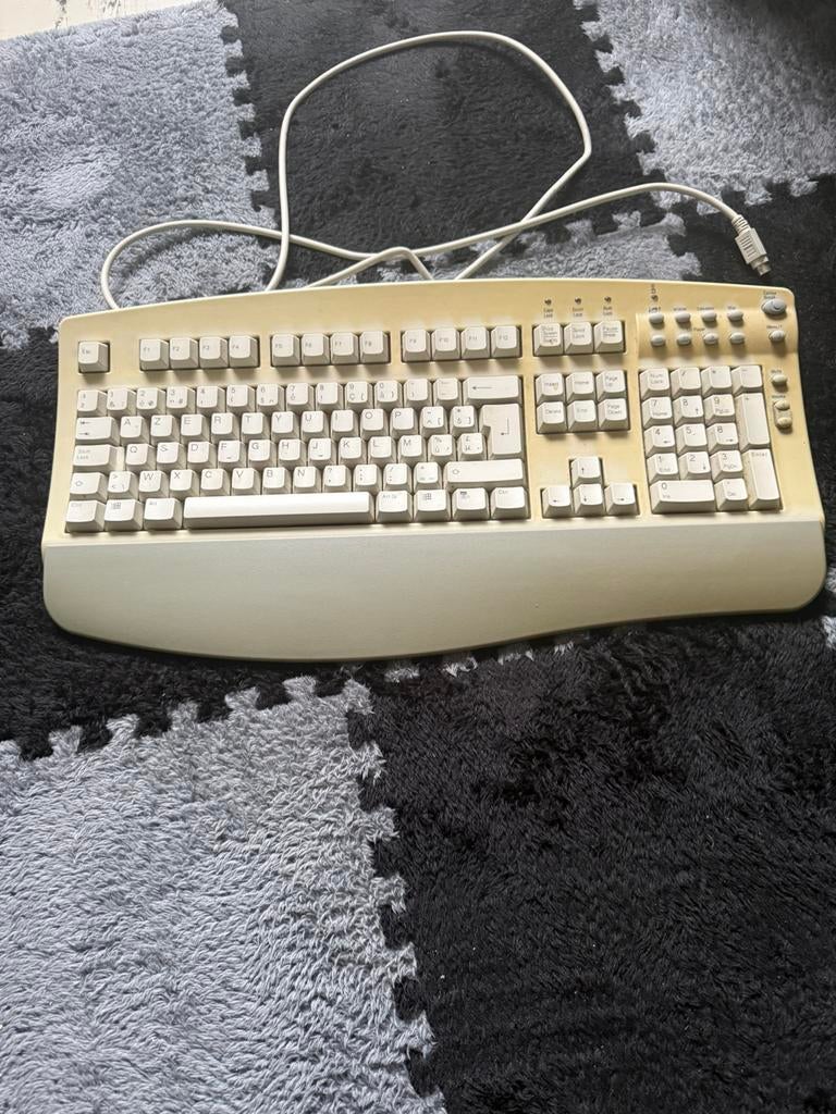 Toetsenbord, Enlèvement, Azerty