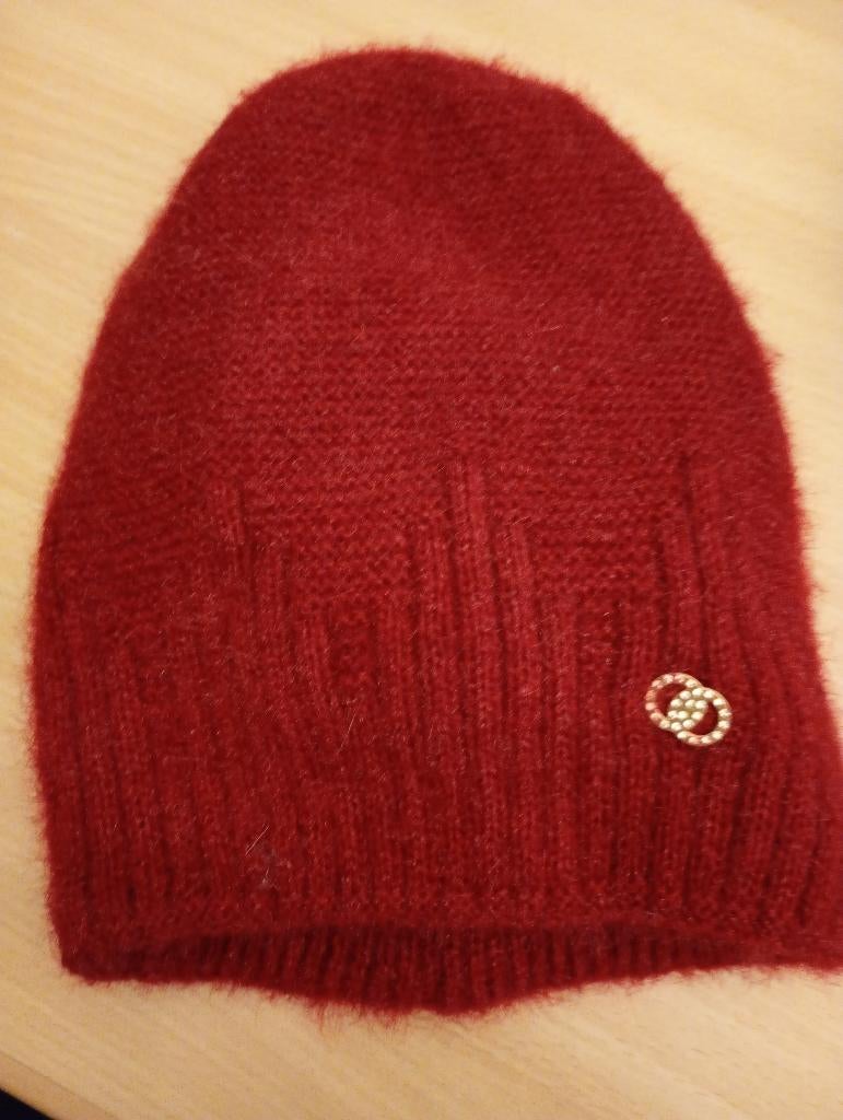 Muts donker rood, Vêtements | Femmes, Bonnets, Écharpes & Gants, Enlèvement, Neuf, Taille 38/40 (M), Bonnet