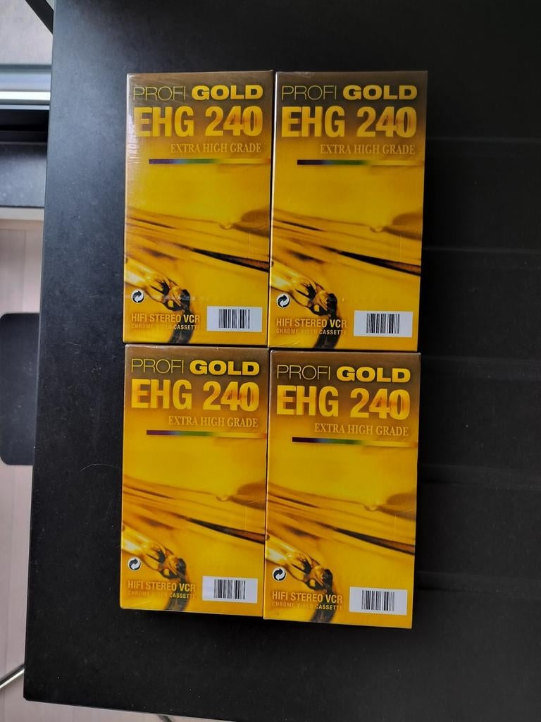 Video cassettes, nieuw, in verpakking, voor de 4 stuks, Cd's en Dvd's, Ophalen of Verzenden, Zo goed als nieuw