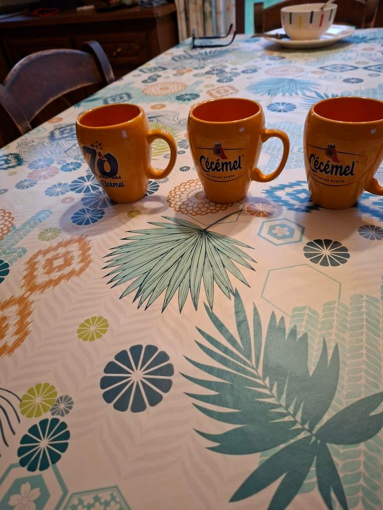 3 mugs Cecemel.Neufs., Huis en Inrichting, Keuken | Servies, Ophalen of Verzenden