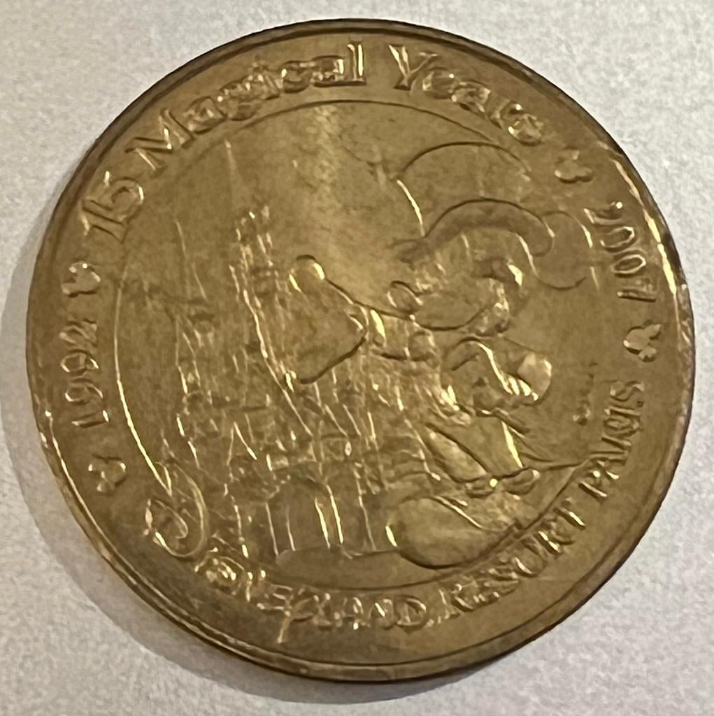 Médaille Disneyland Resort Paris - 15 Magical Years (2007), Collections, Enlèvement ou Envoi, Mickey Mouse, Utilisé, Autres types