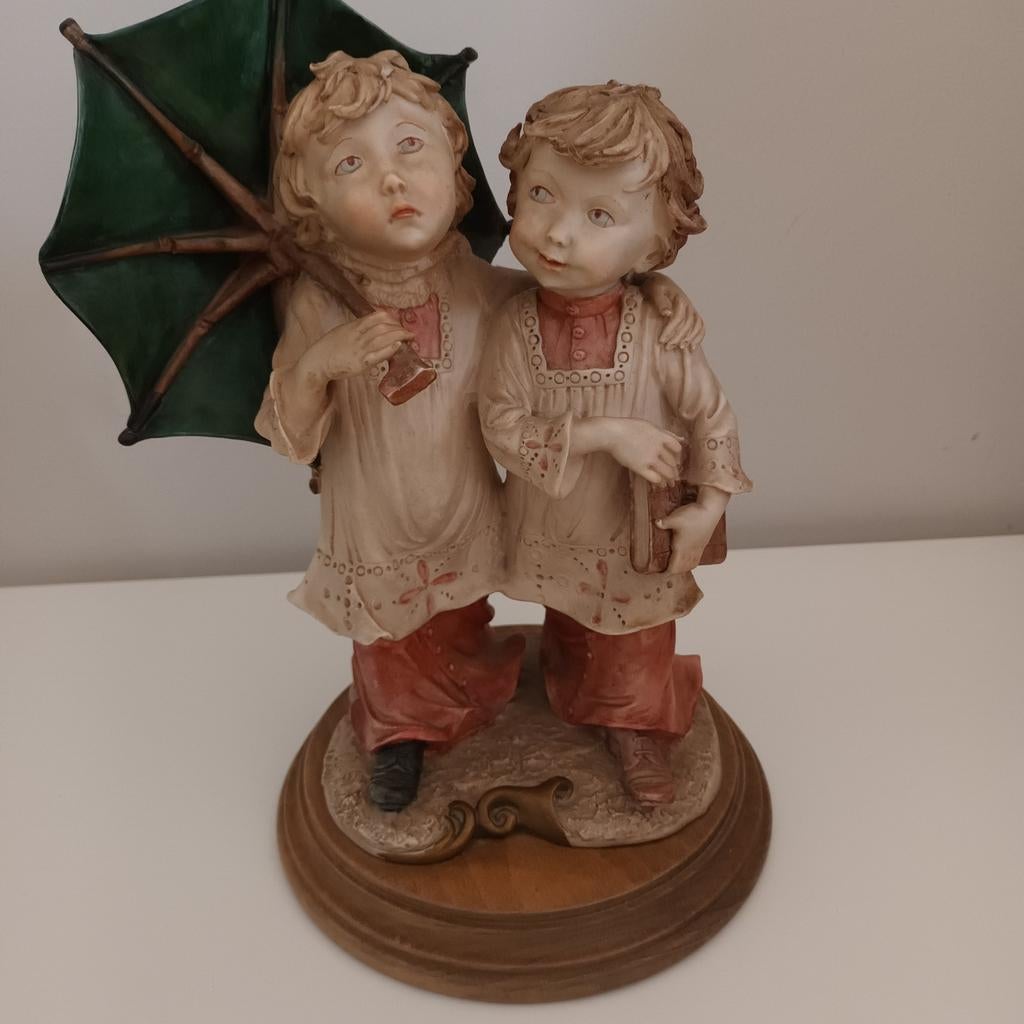 Capodimonte beeldje, Enlèvement ou Envoi, Comme neuf