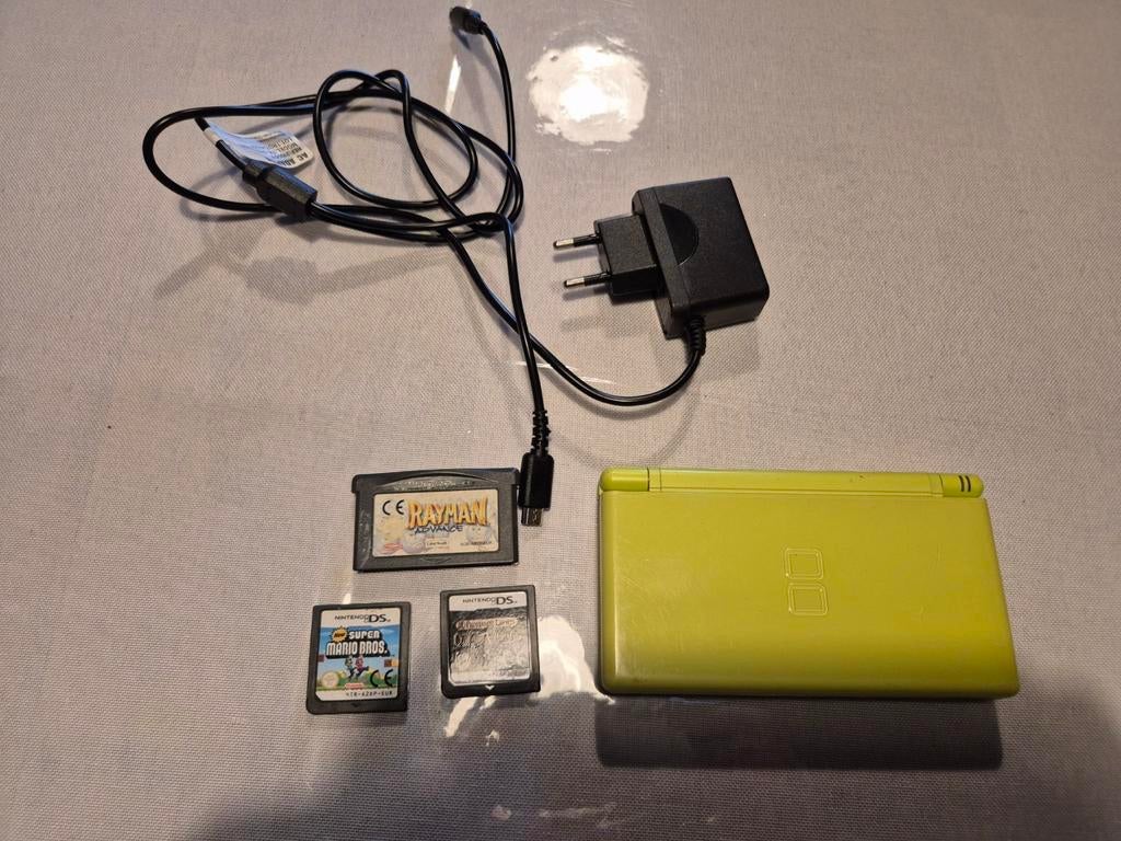 Nintendo DS lite + spellen, Gebruikt, Groen, DS Lite, Met games