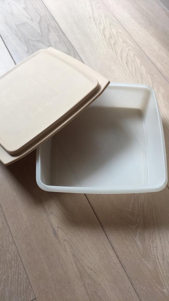 Tupperware grote kaasdoos, Huis en Inrichting, Keuken | Tupperware, Ophalen, Zo goed als nieuw