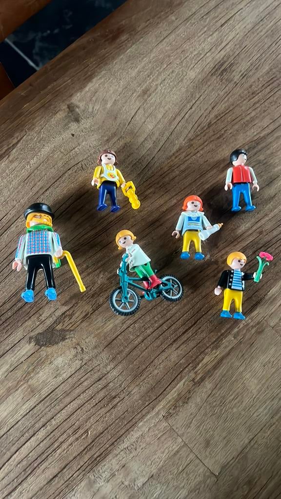 Playmobil opa en 5 kleinkinderen, Ophalen of Verzenden, Zo goed als nieuw
