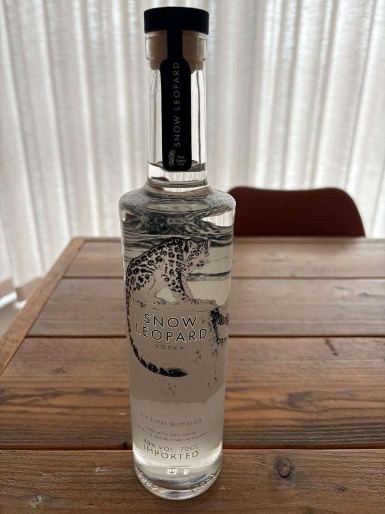 Snow Leopard wodka (meerdere flessen beschikbaar), Ophalen