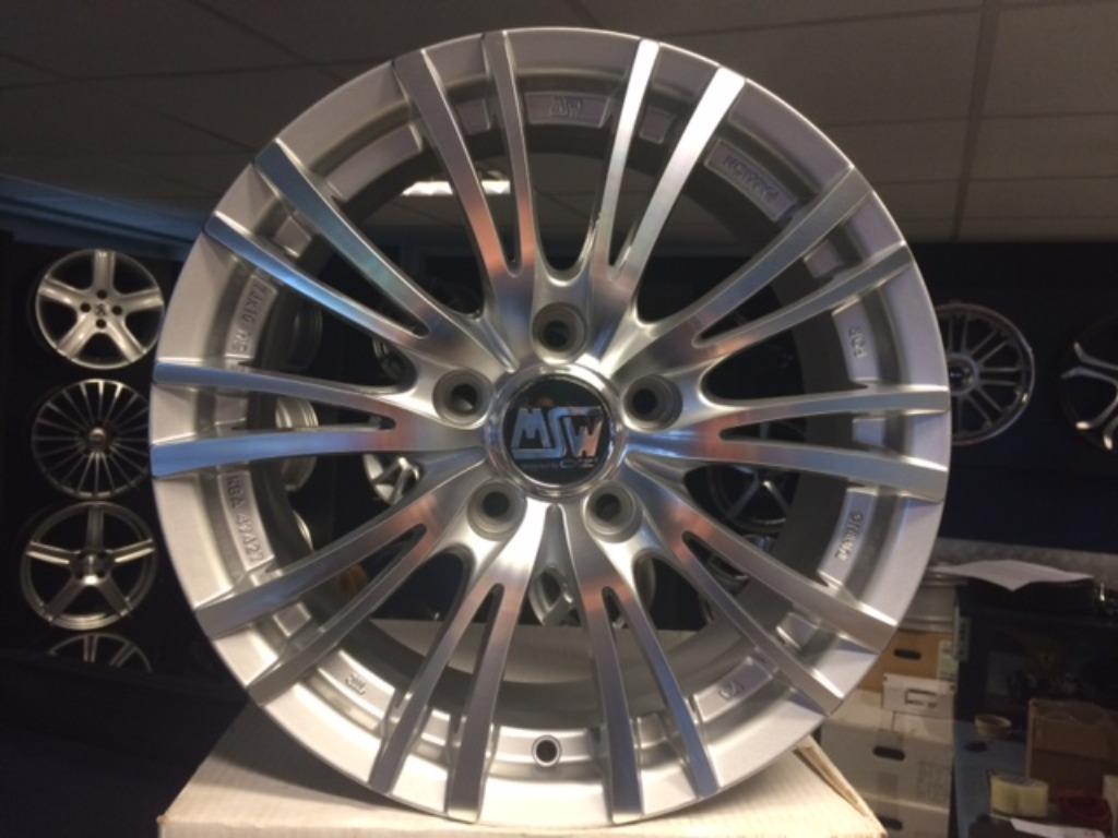 IN STOCK: NIEUWE set 16 inch 5x114.3 polish alu sport velgen, Auto-onderdelen, Velg(en), 16 inch, Nieuw, Ophalen of Verzenden