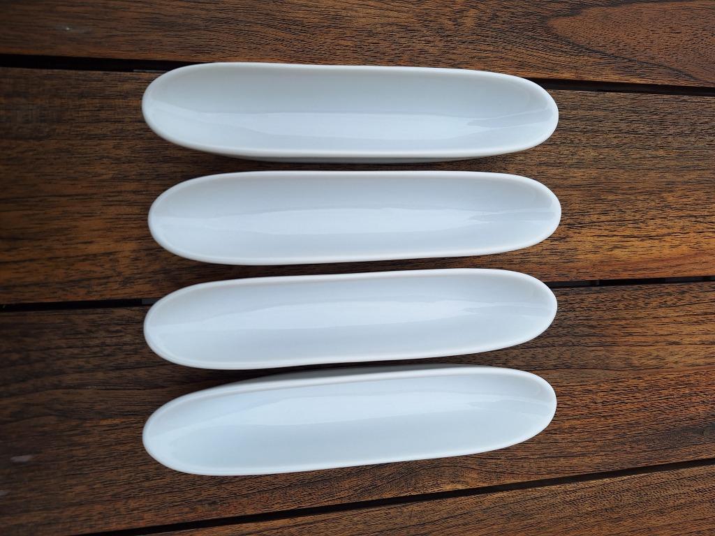 4 witte porseleinen tapasschaaltjes, Nieuw, Ophalen of Verzenden, Schaal of Schalen, Effen