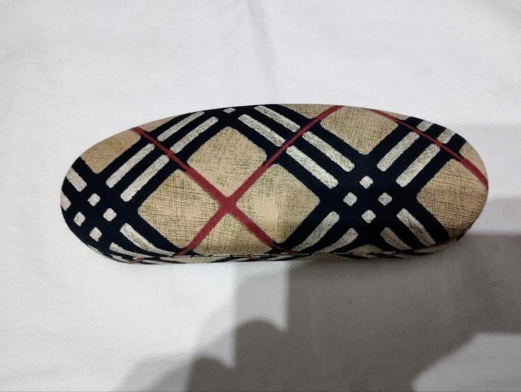 Étui a lunettes BURBERRY, Enlèvement, Lunettes