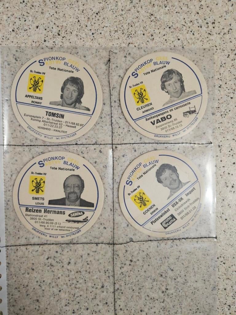 Bierviltjes, voetbal Sint Truiden staayen, Ophalen of Verzenden