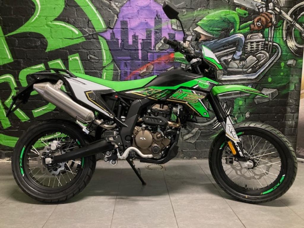 KL Motors KXE M 125, Motoren, Motoren | Overige merken, LED Verlichting, KL, Bedrijf, 125 cc