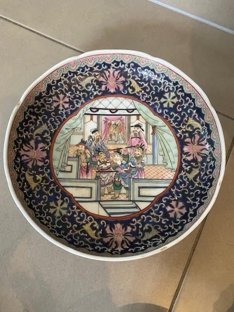 Chineze vaas en toebehoren, Ophalen, Zo goed als nieuw, Aardewerk of Porselein, 50 tot 75 cm