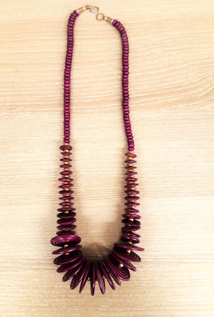 Speciale halsketting, Bijoux, Sacs & Beauté, Colliers, Enlèvement ou Envoi, Comme neuf, Autres couleurs, Synthétique