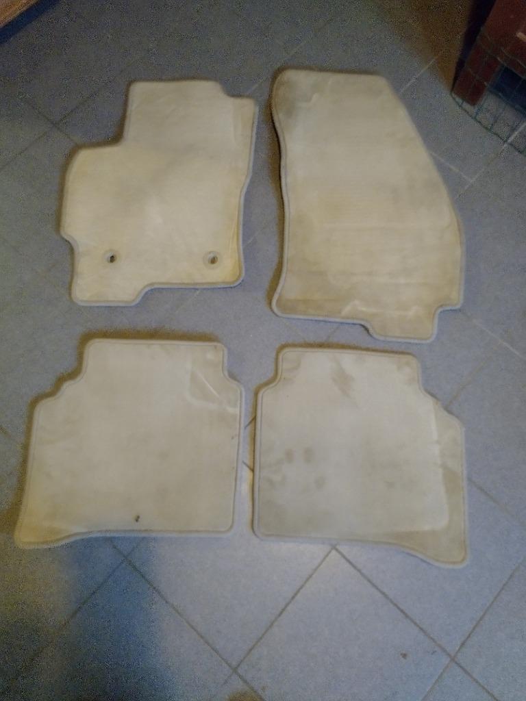 Tapis de sol beige Mondéo III 2000-2007, Ophalen, Gebruikt, Ford