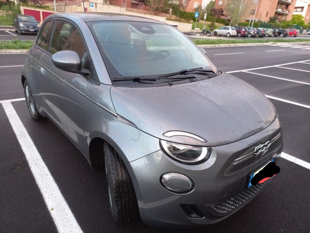 Belle Fiat 500e électrique, Autos, Fiat, Particulier, 500E, ABS, Caméra de recul, Régulateur de distance, Airbags, Air conditionné