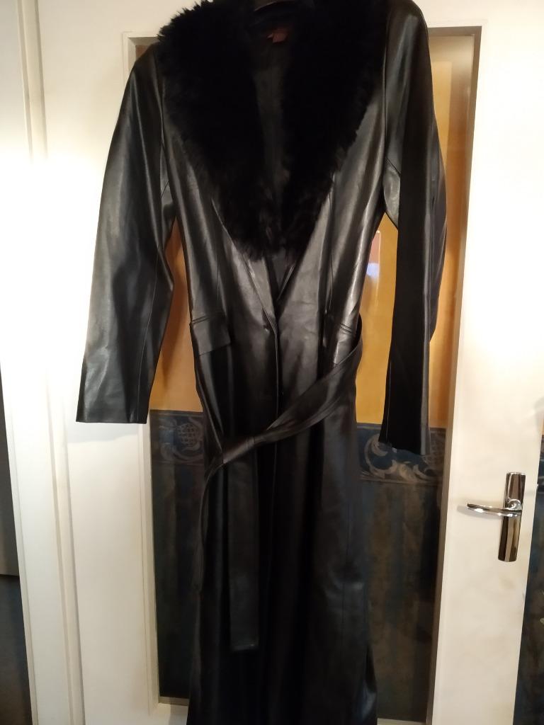 Long Manteau simili cuir ZARA, Enlèvement, Zara Women, Noir, Taille 42/44 (L)