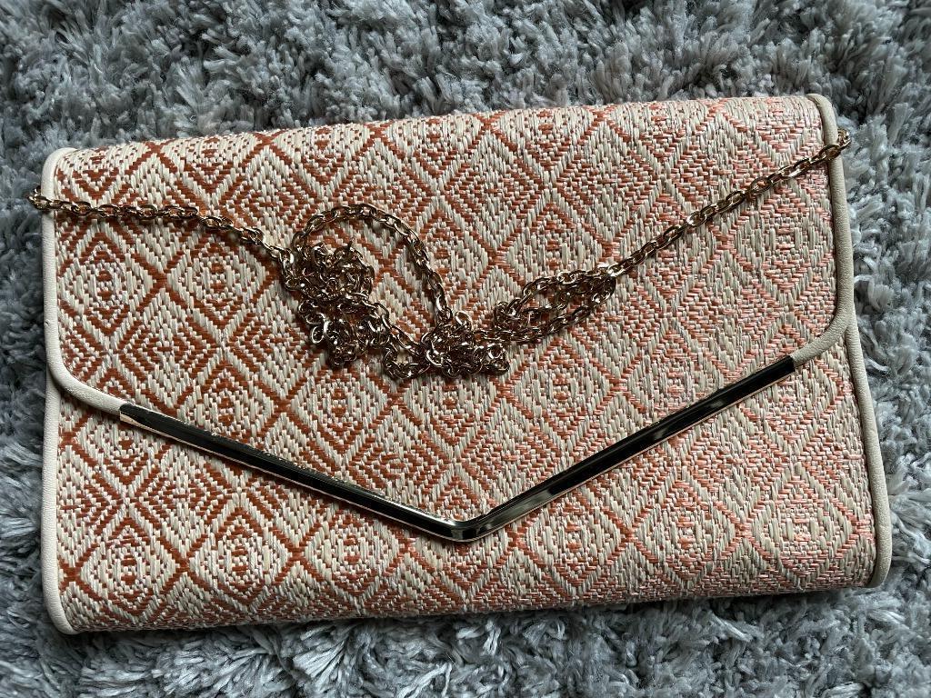 prachtige tas handtas enveloppe, Handtassen en Accessoires, Tassen | Damestassen, Ophalen of Verzenden, Zo goed als nieuw, Roze