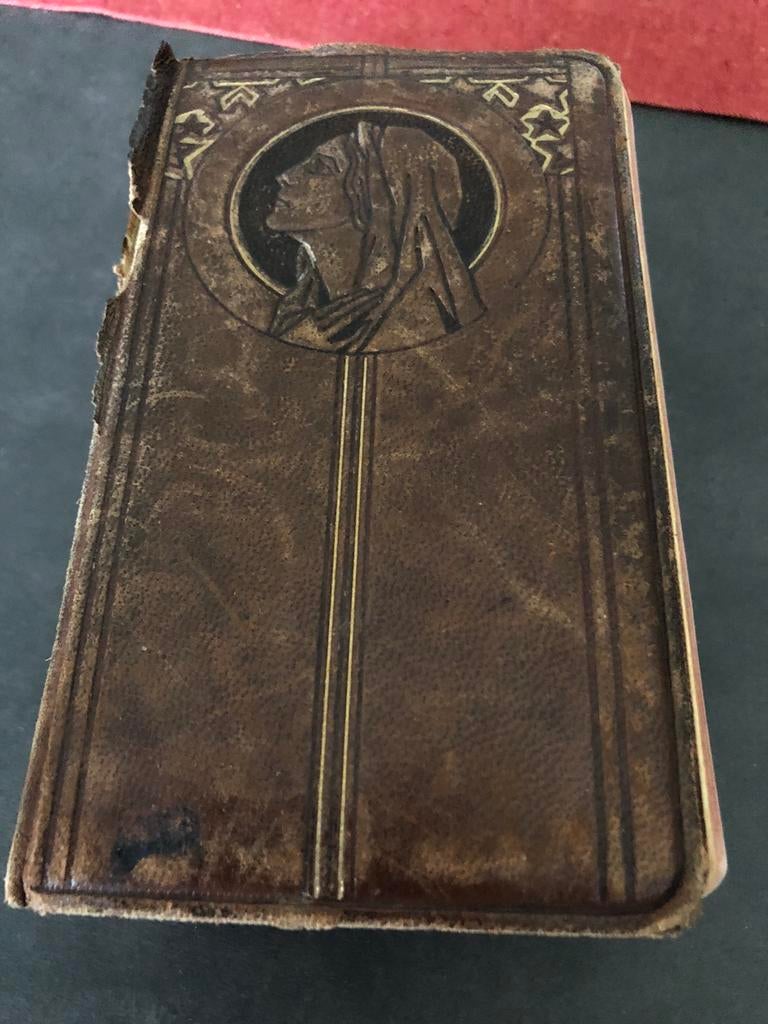 Heel oude mis en vesperboek, Ophalen of Verzenden, Gebruikt, Boek, Christendom | Katholiek