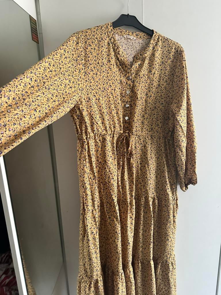 Robe longue jaune et violette fluide élégante, Taille 42/44 (L), Jaune, Au-dessus du genou, Enlèvement