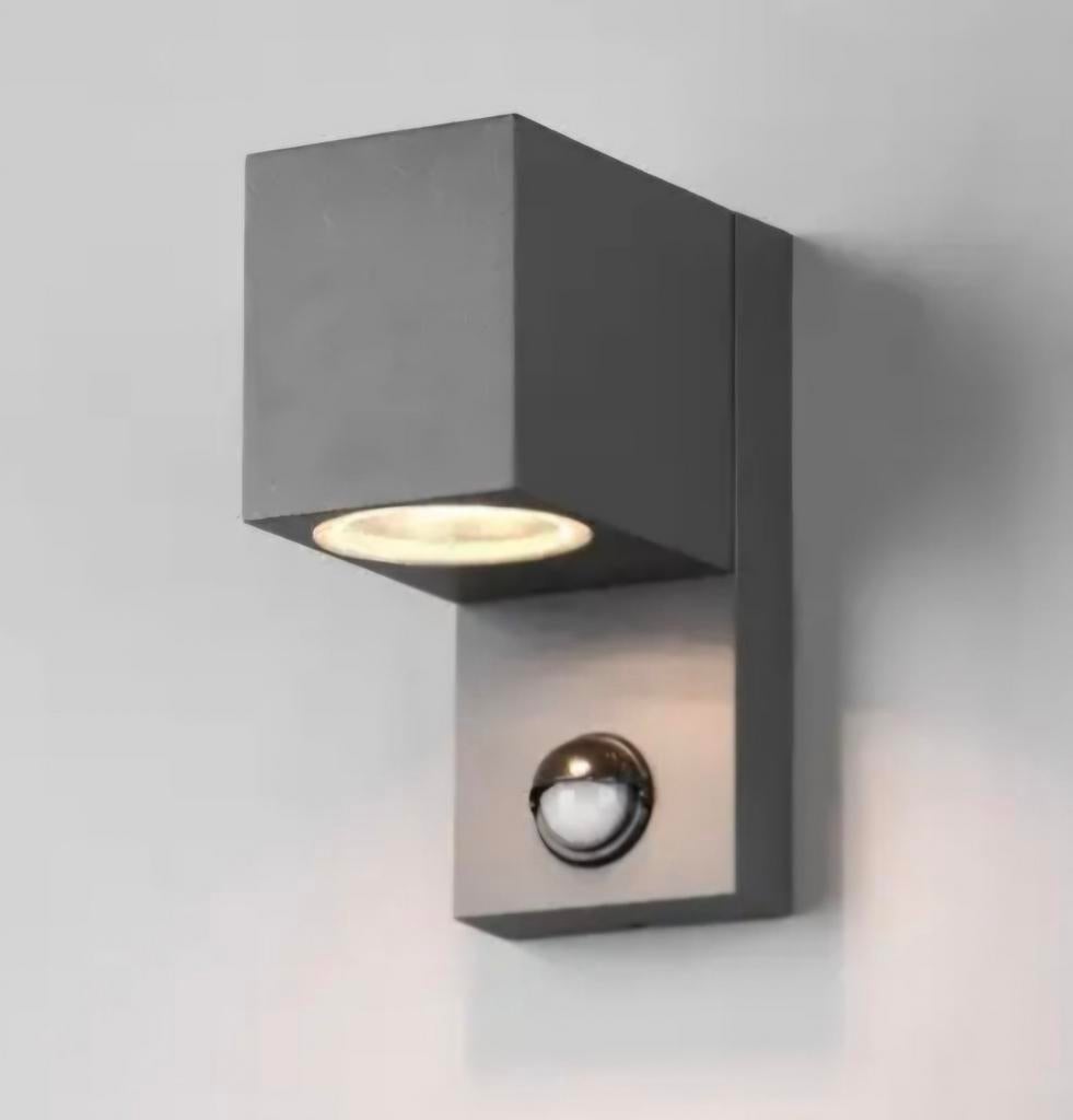 Projecteur d'extérieur avec détecteur de mouvement, Enlèvement ou Envoi, Neuf, Métal, Modern