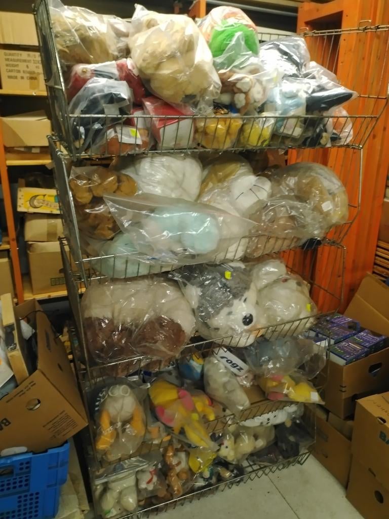 100 stuks pluche knuffels, Ophalen