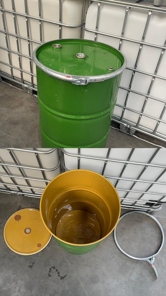 Metalen vat van 220 liter, met deksel en omsnoering, Ophalen of Verzenden, Metaal