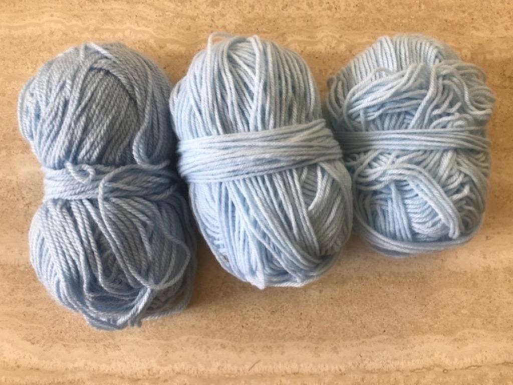 Nieuwe blauwe wol  (nr3919), Enlèvement ou Envoi, Neuf, Tricot, Laine ou Fils