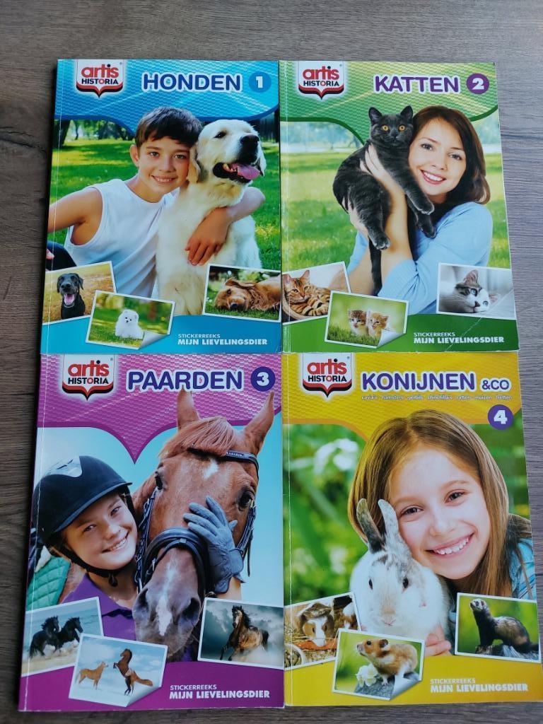 huisdieren ARTIS boeken honden, katten, paarden, konijnen, Boeken, Dieren en Huisdieren, Ophalen of Verzenden, Zo goed als nieuw