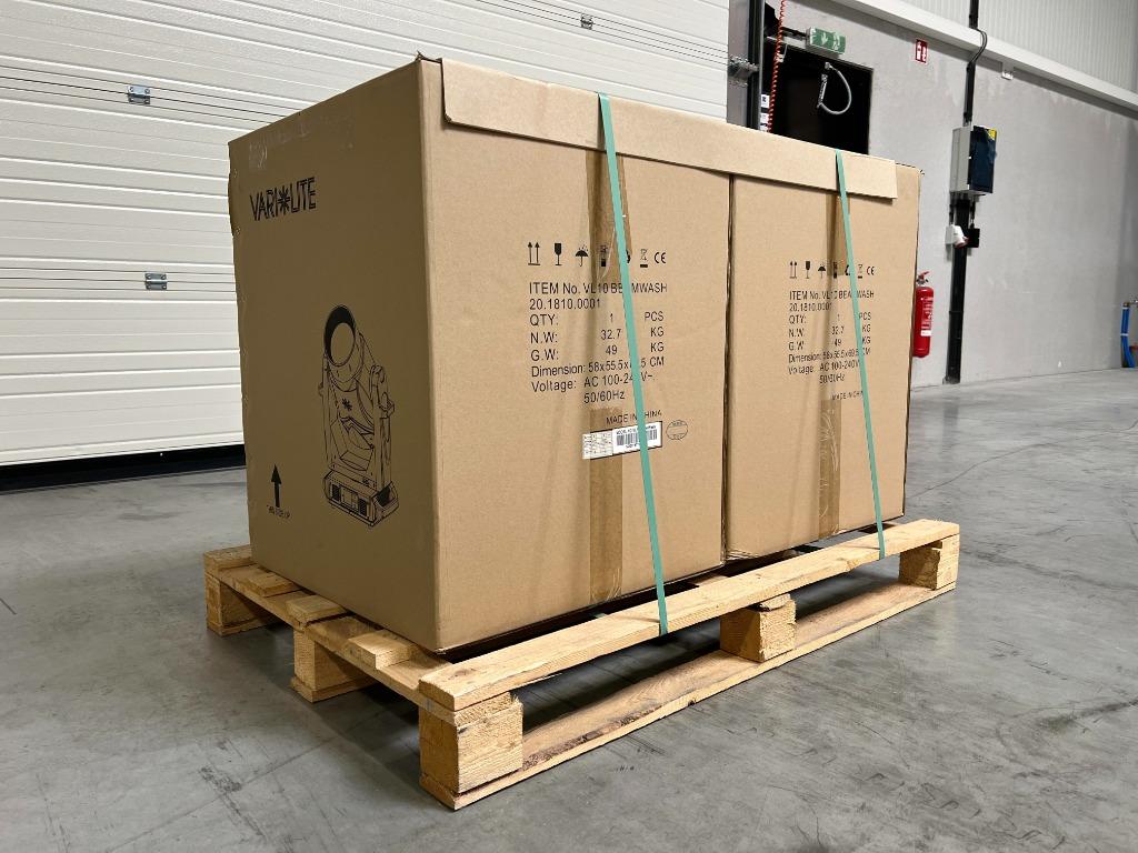 2x Vari*Lite VL10 BEAMWASH (new in box), Musique & Instruments, Enlèvement ou Envoi, Neuf, Lumières