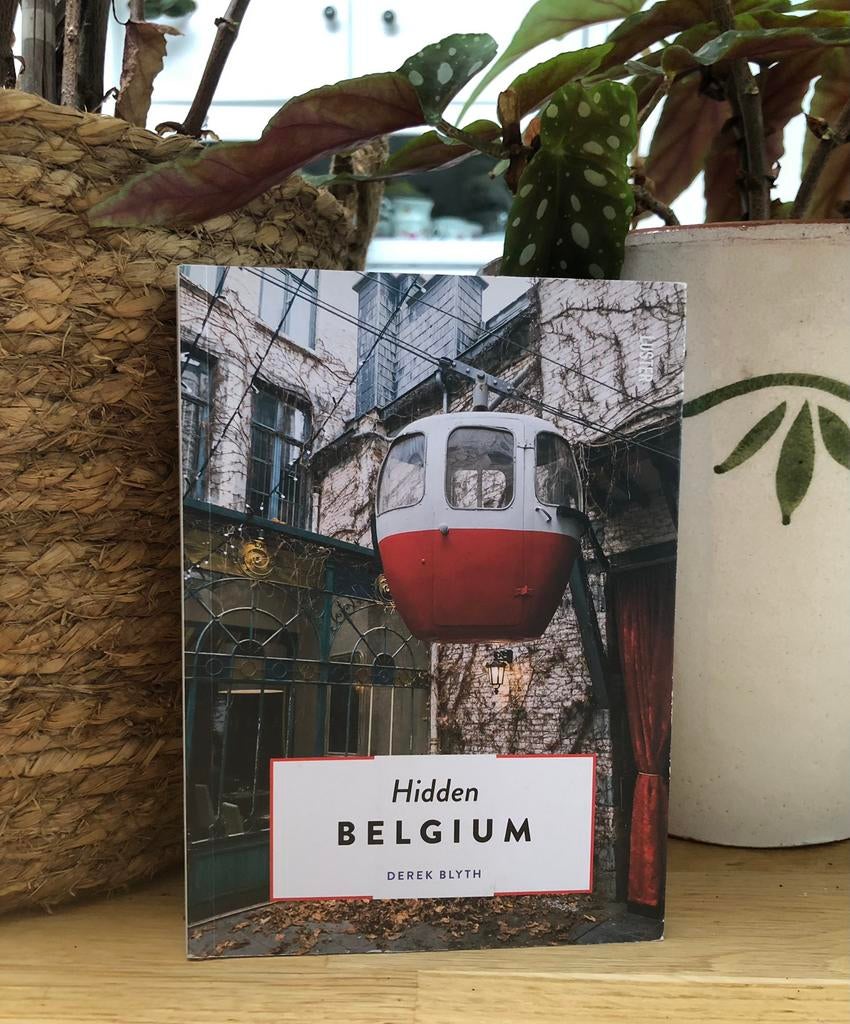 nieuw boek Derek Blyth - The Hidden Secrets of Belgium, Boeken, Reisgidsen, Nieuw, Ophalen of Verzenden, Reisgids of -boek, Benelux