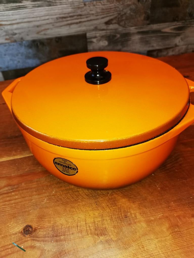 Emalco stoofpan 28, Maison & Meubles, Cuisine | Casseroles & Poêles, Enlèvement ou Envoi