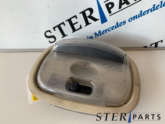 Eclairage intérieur arrière d'un Mercedes ML-Klasse, Enlèvement ou Envoi, 3 mois de garantie, Utilisé, Mercedes-Benz