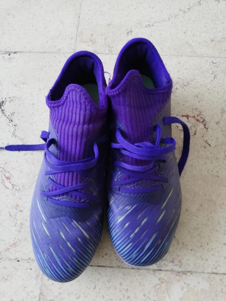 Voetbalschoenen kipsta maat 35, Ophalen, Gebruikt, Schoenen