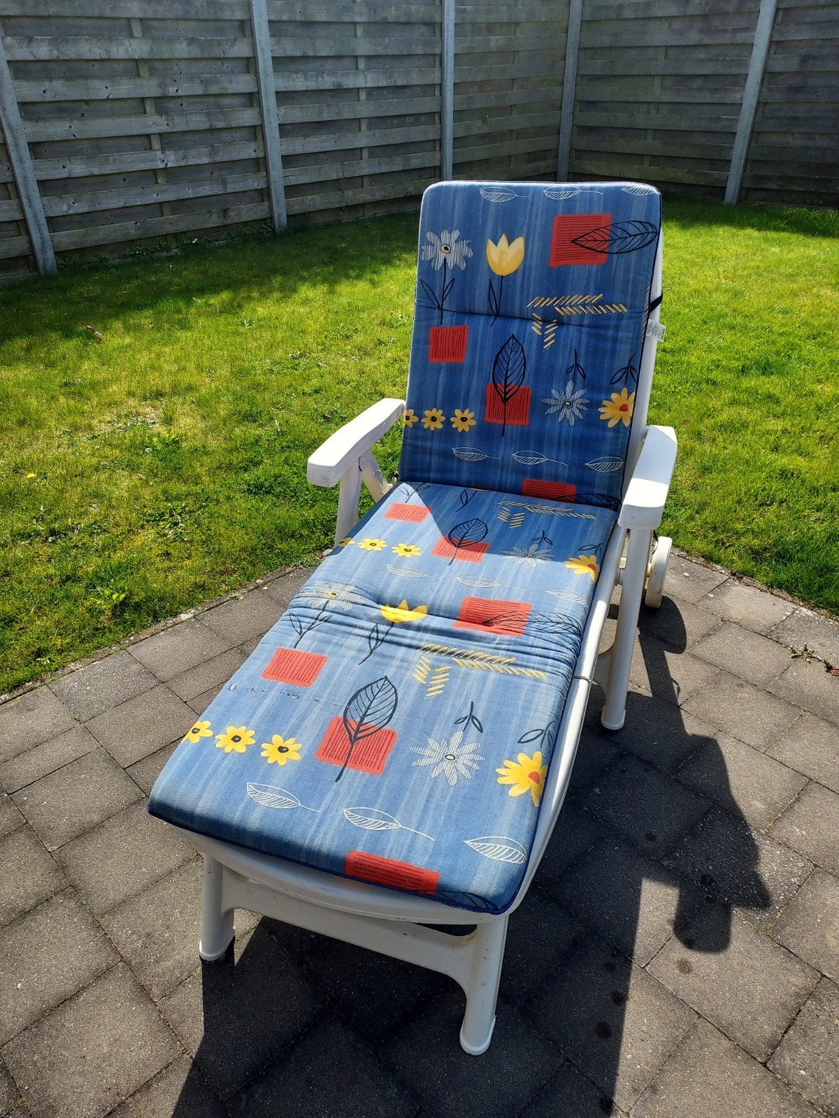 Zomerse ligstoel met Kussen, Ophalen, Kunststof