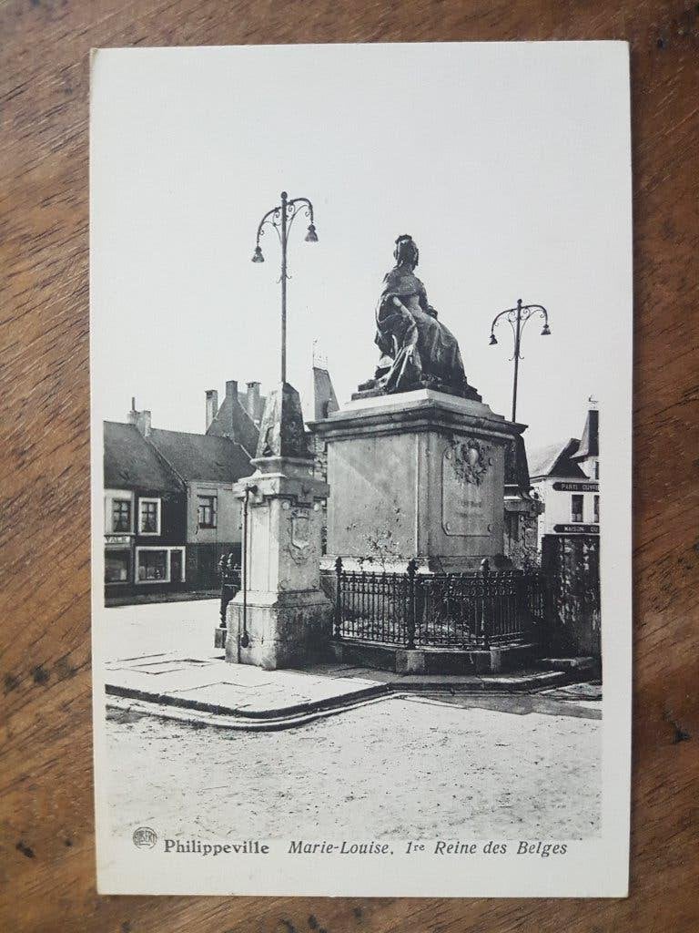 Carte postale Philippeville Marie-Louise 1 Reine des Belges, Collections, Enlèvement ou Envoi, 1940 à 1960, Affranchie, Namur