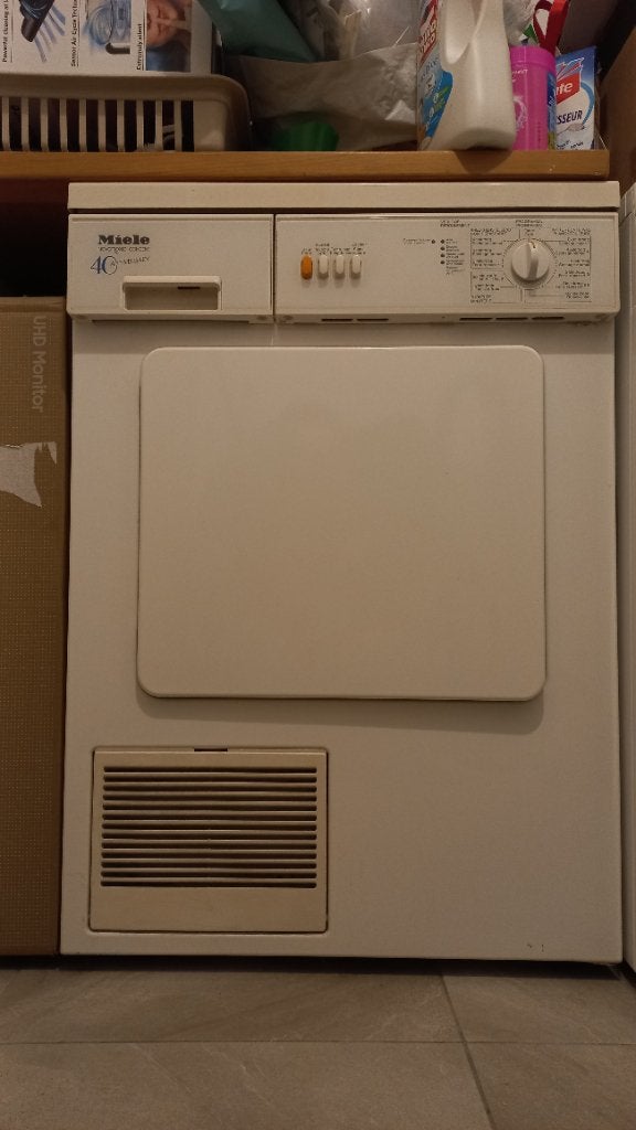 Sèche-linge Miele Novotronic Condens, Phase anti-froissage, Chargeur frontal, Enlèvement, Utilisé