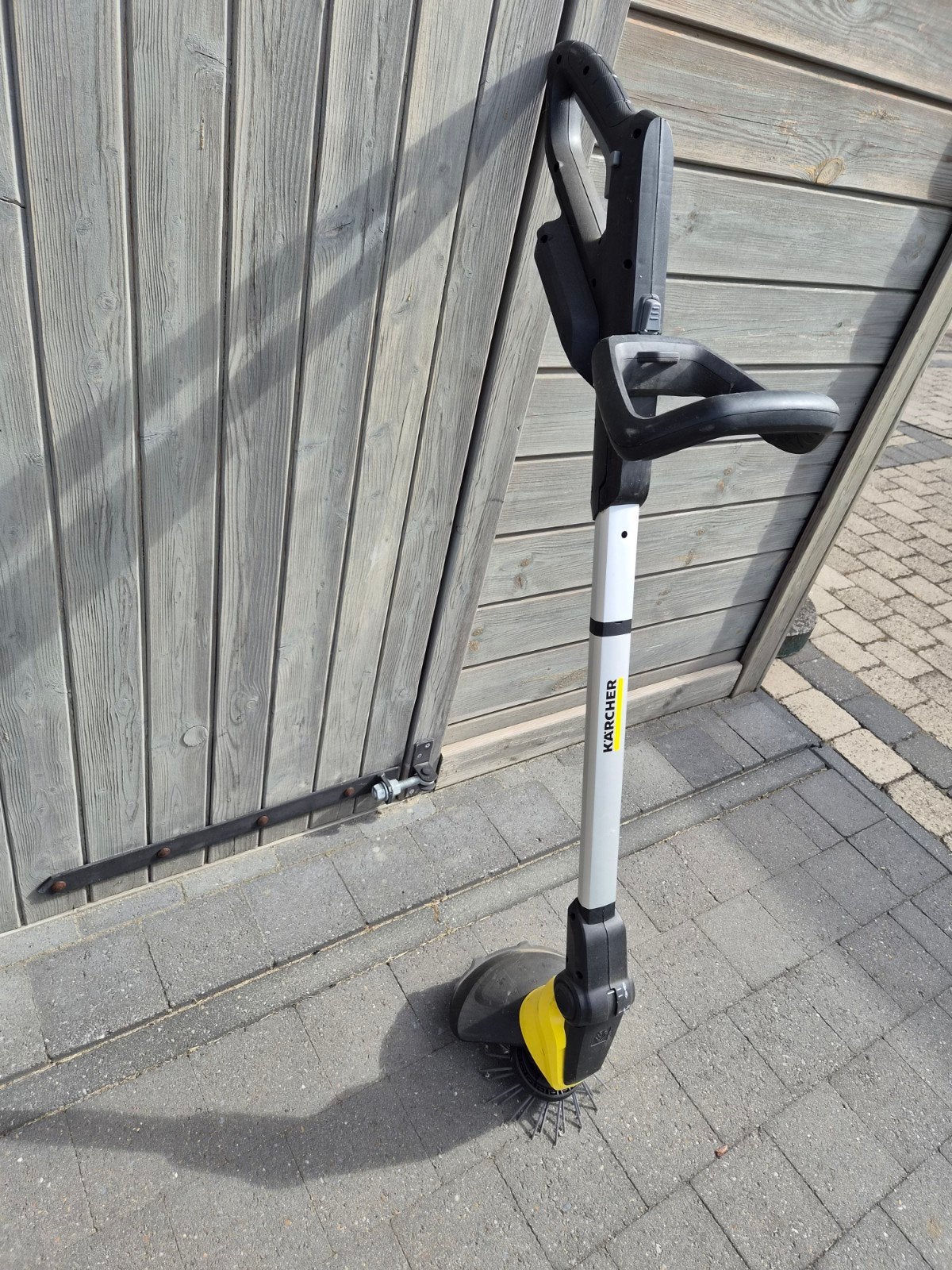 Karcher onkruidverwijderaar, Ophalen