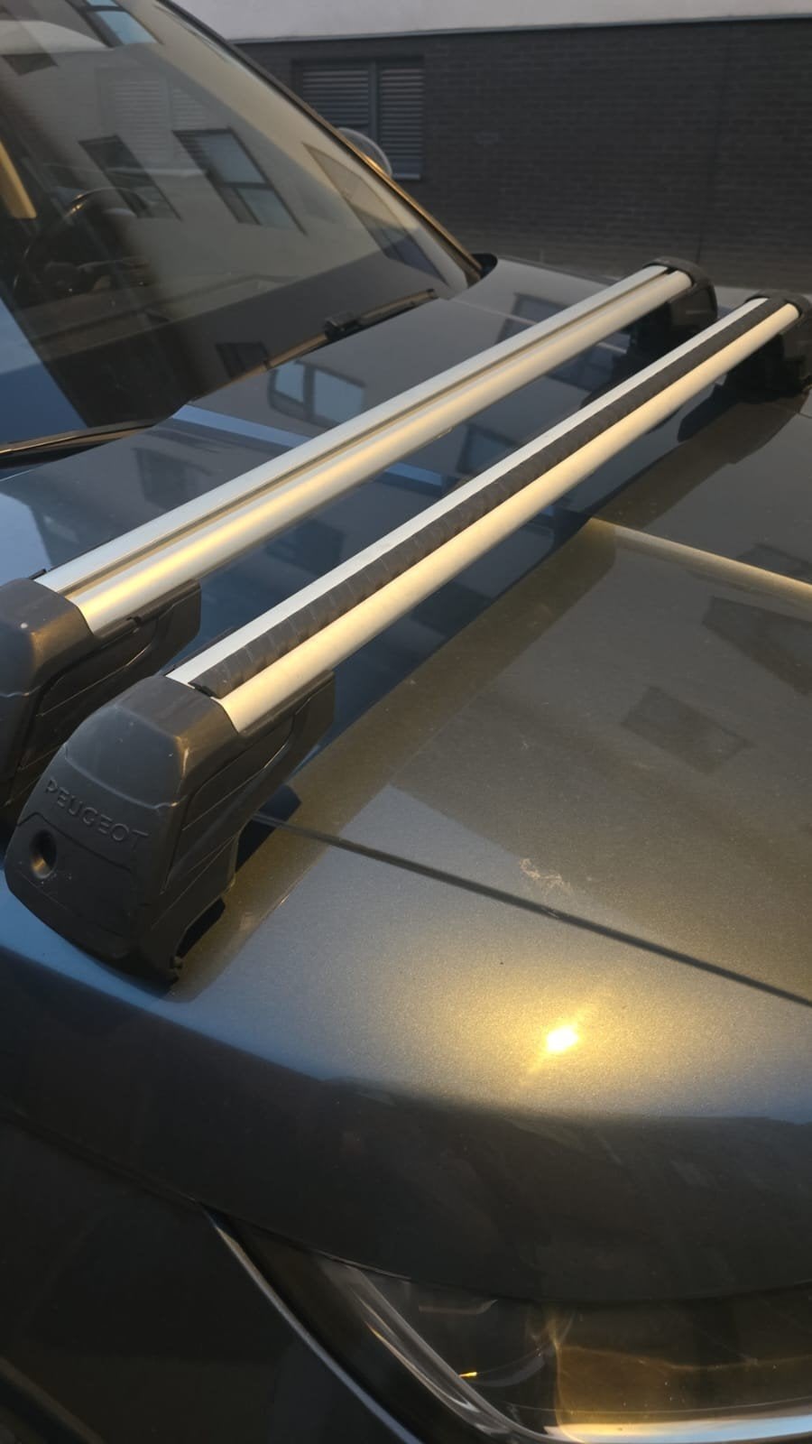 Barre pour peugeot 5008 2eme generation vendus avec cles