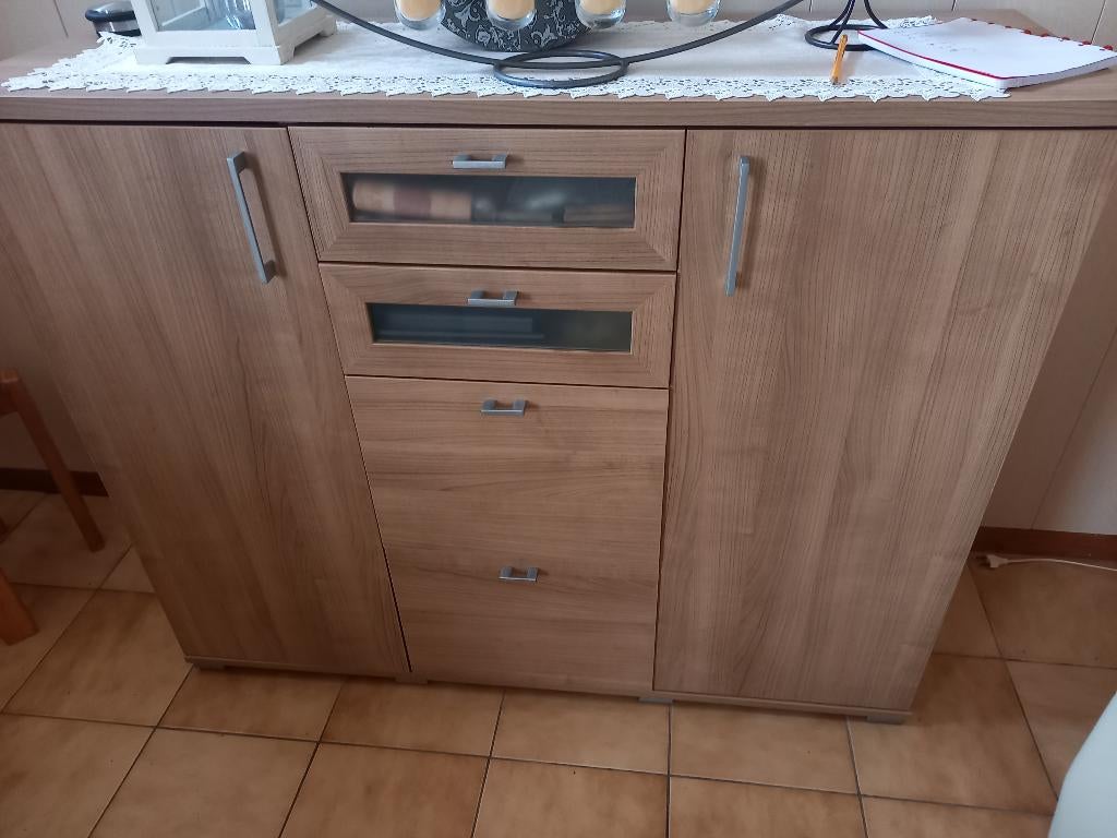 Kast, Ophalen, 100 tot 150 cm, 100 tot 150 cm, Zo goed als nieuw