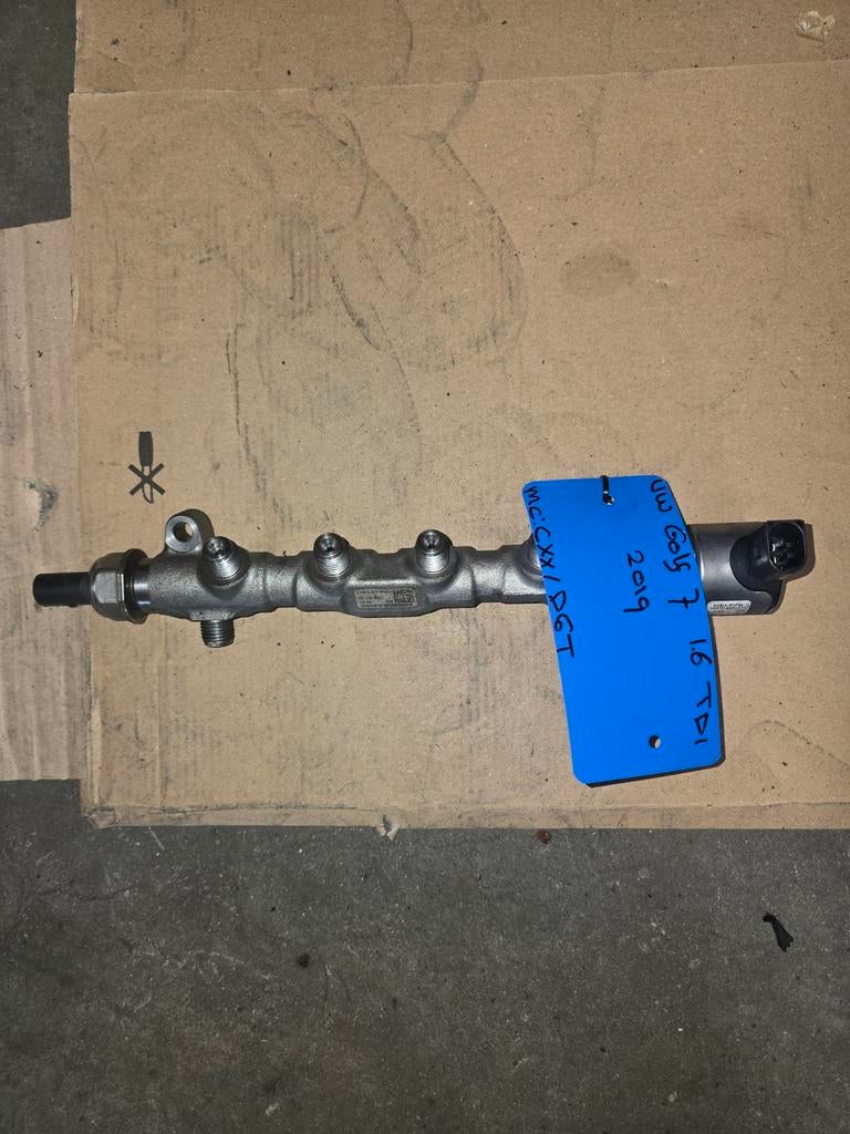 Injector galerij vw golf 7 1.6 TDI   cxx, Ophalen of Verzenden