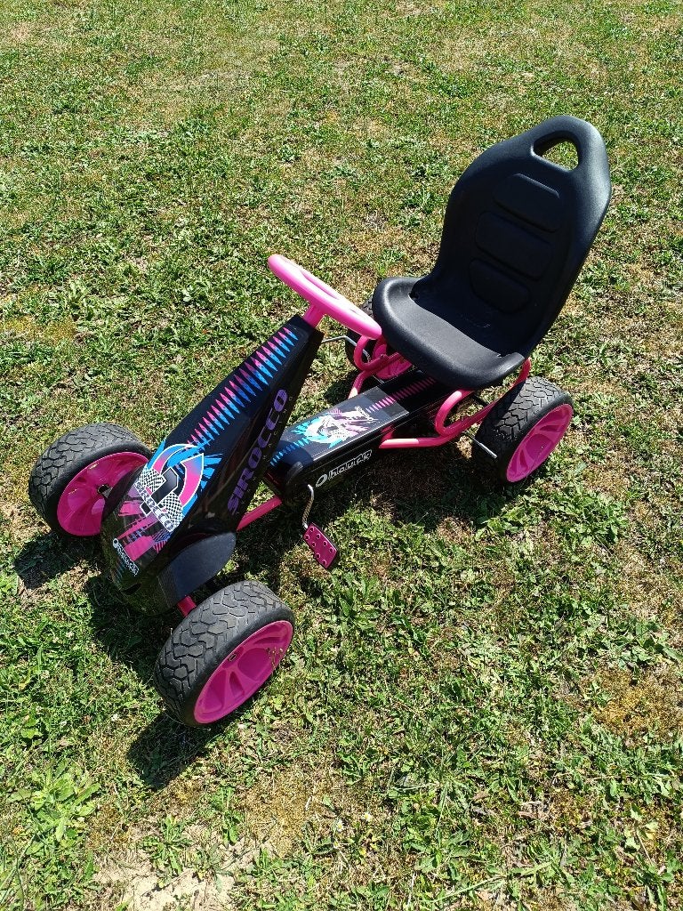 Grote GO-KART met vrije uitloop in nieuwe staat, Kinderen en Baby's, Speelgoed | Buiten | Skelters, Ophalen, Zo goed als nieuw