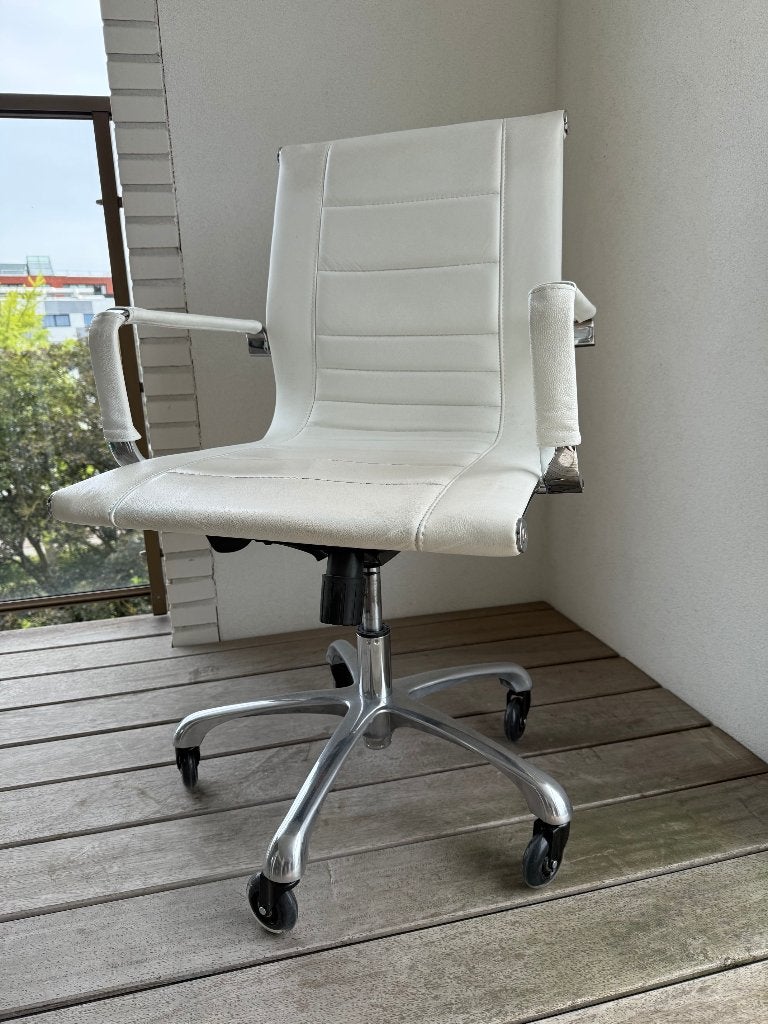 6 x ergonomische wit leren bureaustoelen type Columbus, Maison & Meubles, Chaises de bureau, Utilisé, Chaise de bureau, Blanc