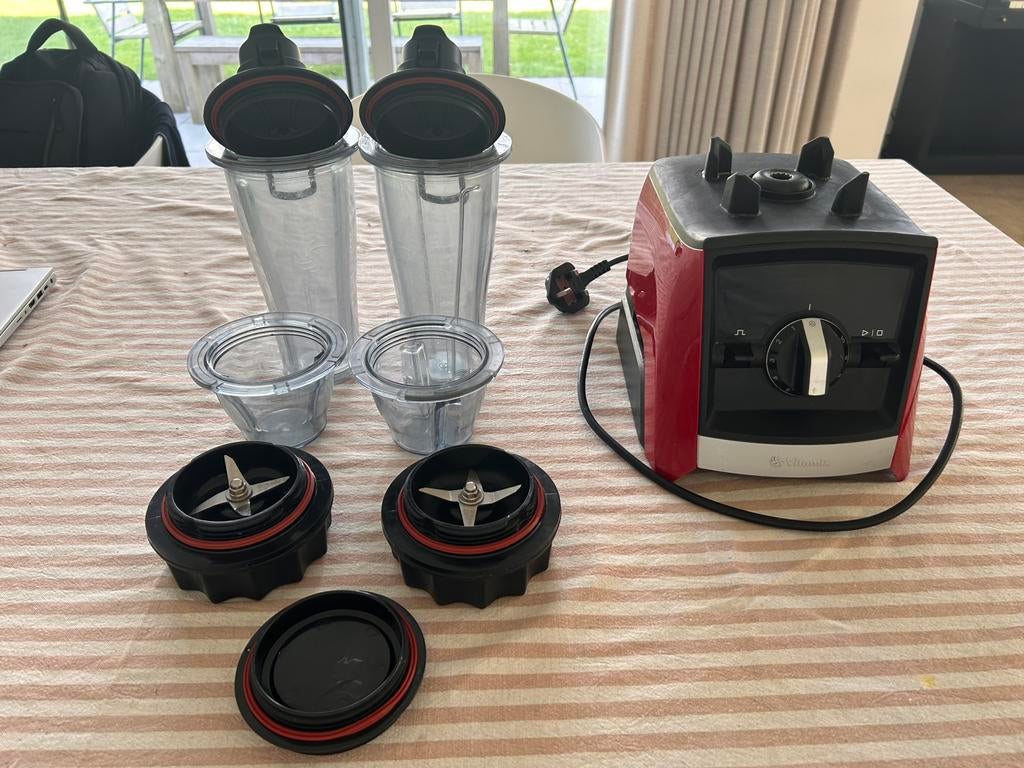 Vitamix Ascent Series – Blender + Toebehoren, Elektronische apparatuur, Ophalen, Zo goed als nieuw, Blender