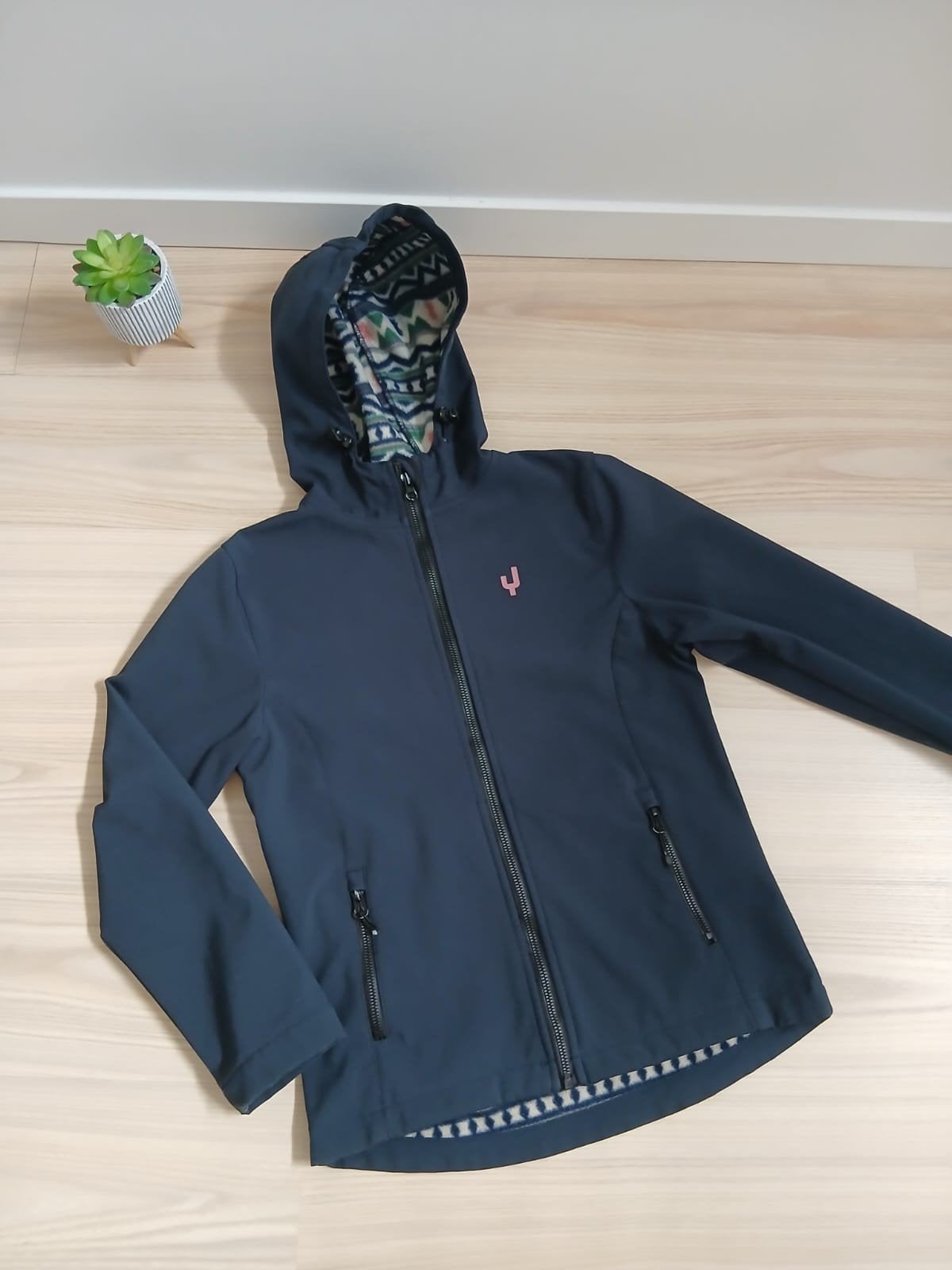 Softshell jas Ayacucho maat 140, Ophalen, Gebruikt, Meisje, Ayacucho