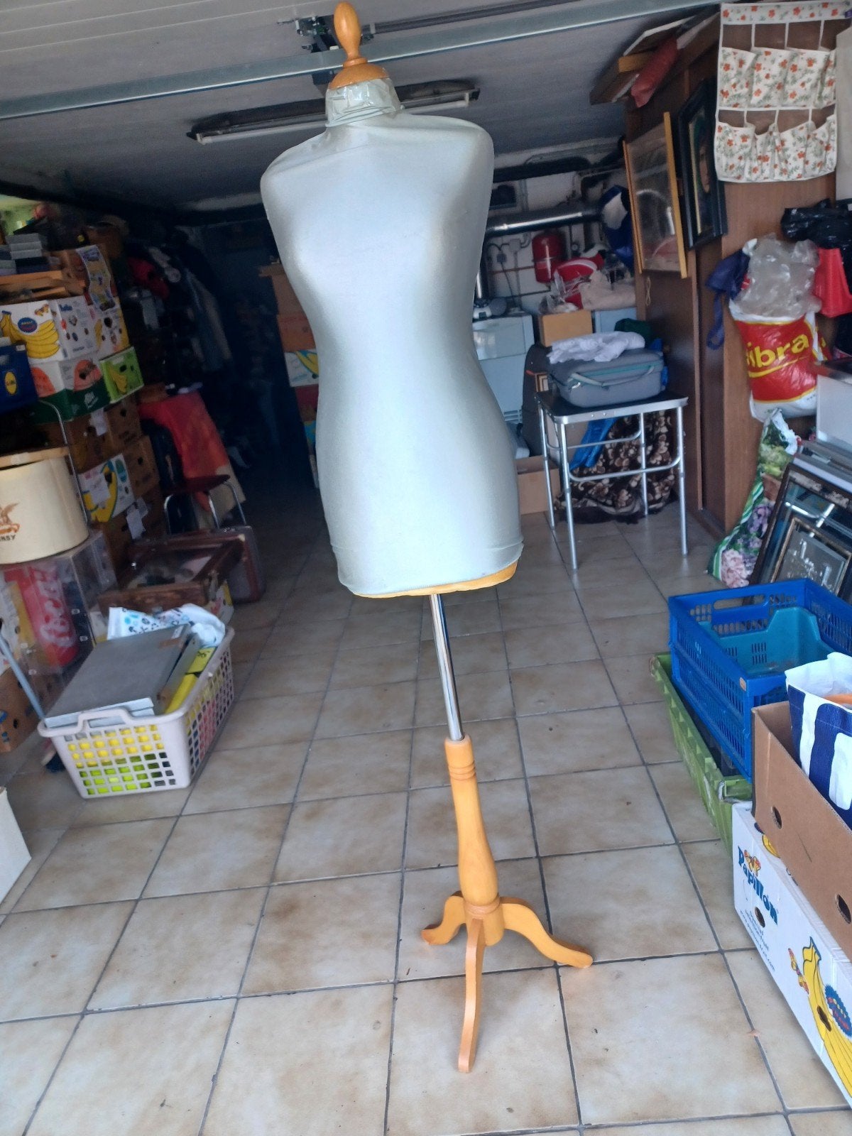 BUSTE VAN EEN VROUWELIJKE MANNEQUIN, Ophalen, Zo goed als nieuw, Paspop